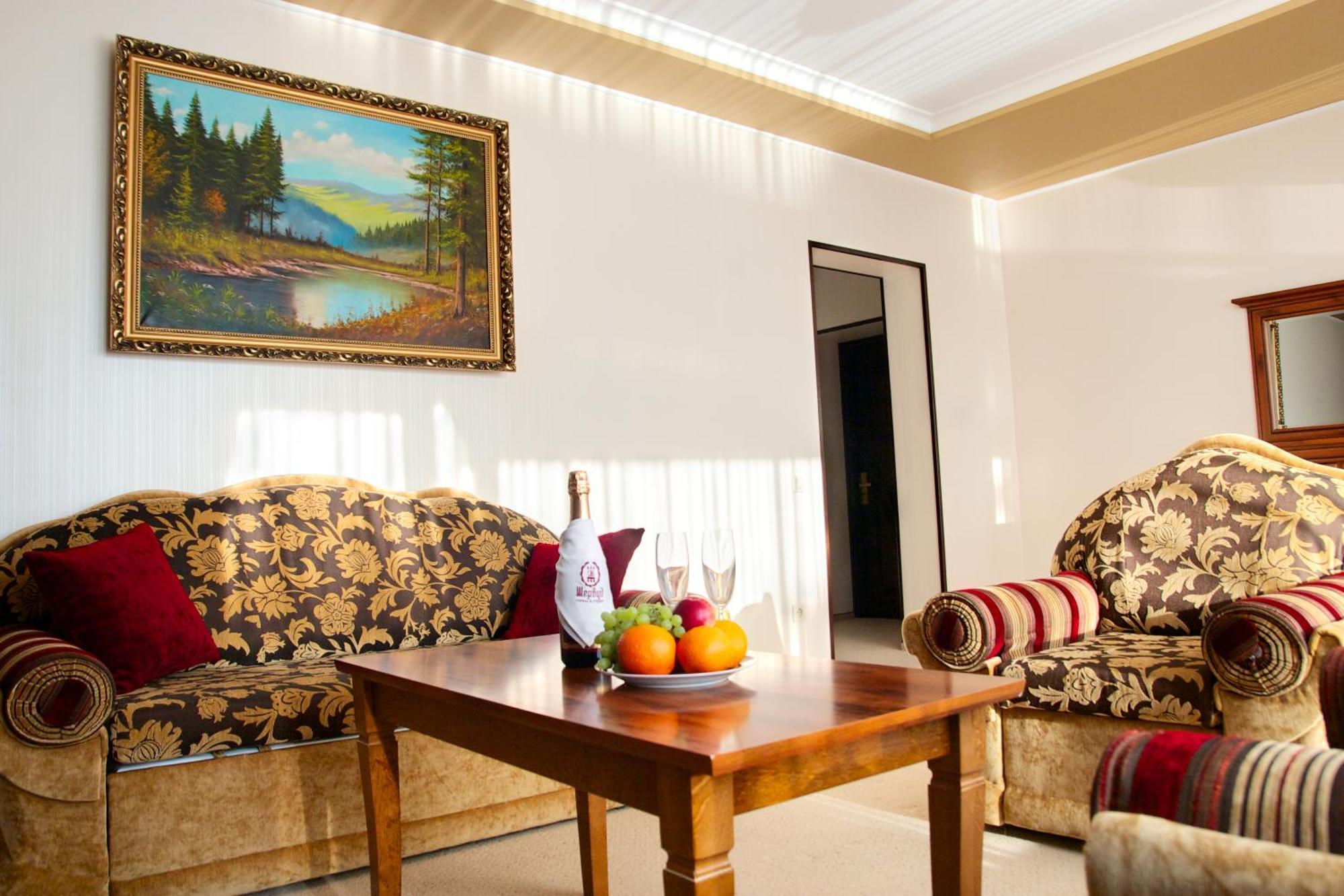 Sherwood Hotel Dolgomostiska Quarto foto