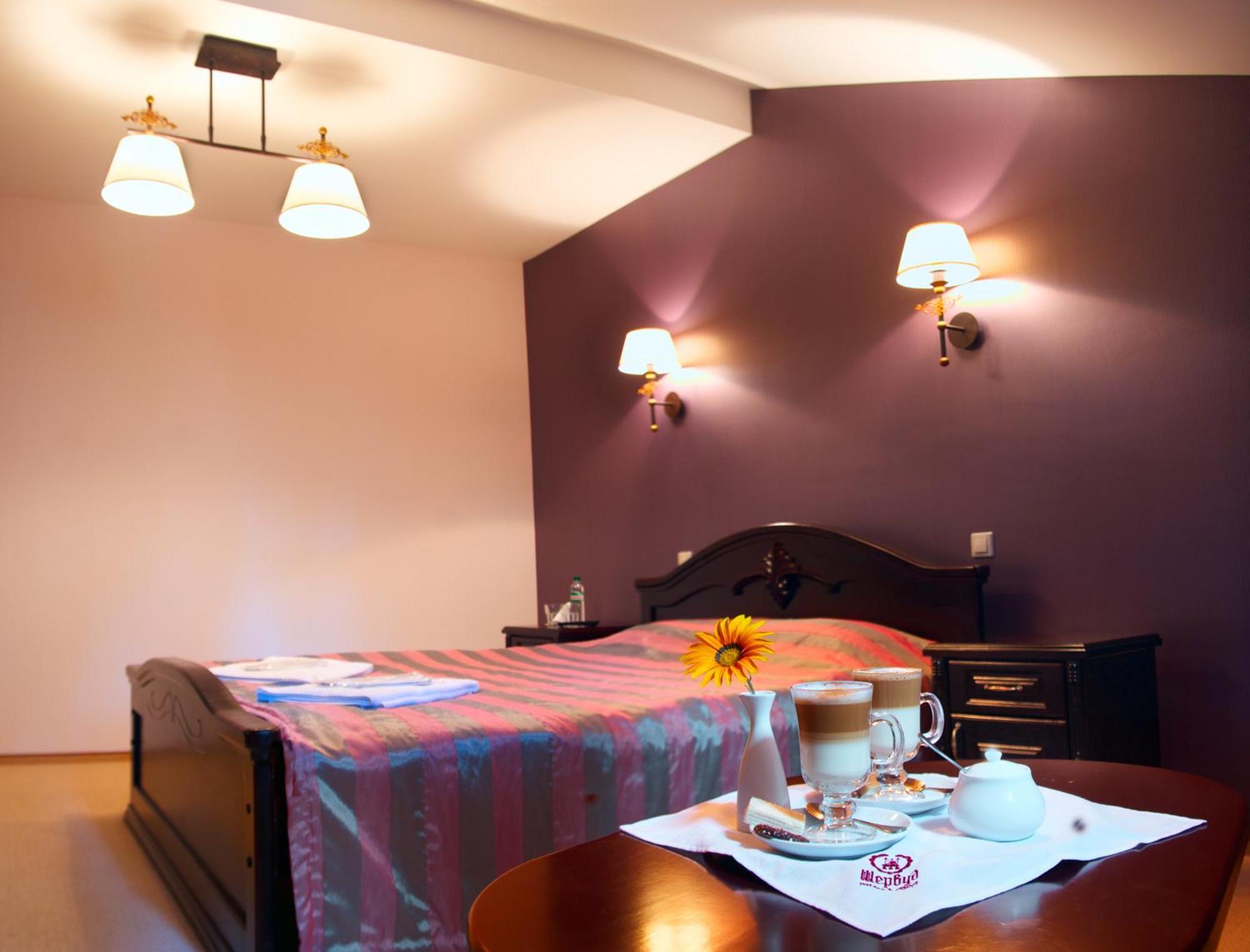 Sherwood Hotel Dolgomostiska Quarto foto